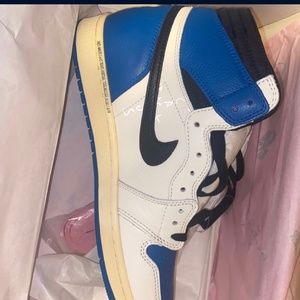 Travis Scott Jordan 1’s